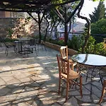 Chrysanthe Traditional Pelion House *