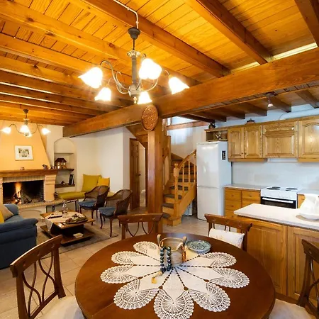 Chrysanthe Traditional Pelion House Σπίτι διακοπών *