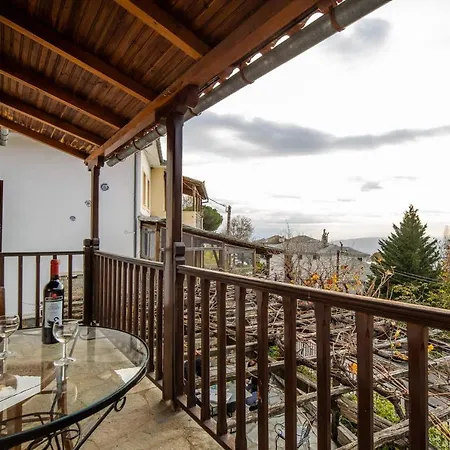 Chrysanthe Traditional Pelion House Tatil Evi *