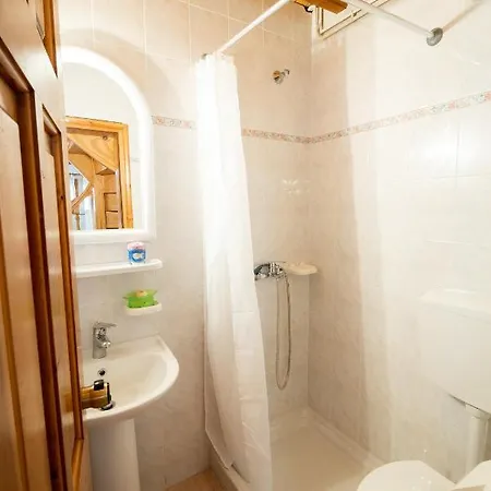 Nyaraló Chrysanthe Traditional Pelion House