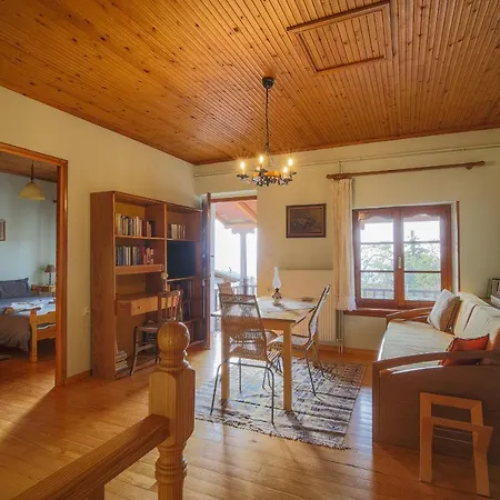 Holiday home Chrysanthe Traditional Pelion House