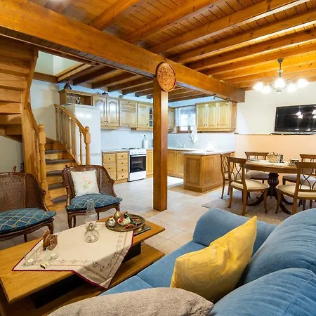 Chrysanthe Traditional Pelion House Portaria (Magnesia)