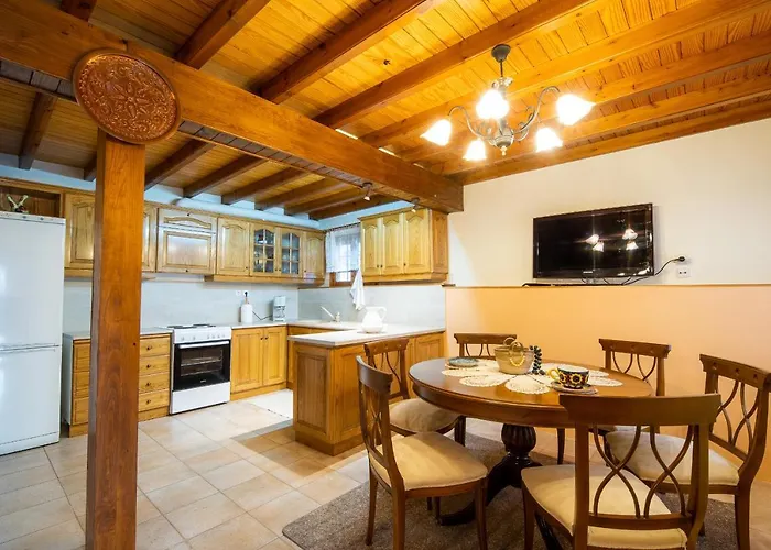 Chrysanthe Traditional Pelion House